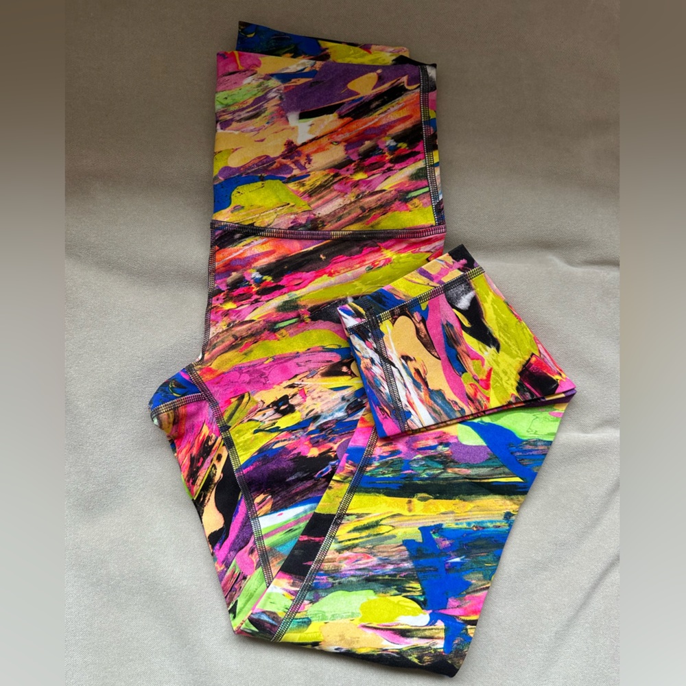 Lululemon Wunder Train High-Rise Tight 25”